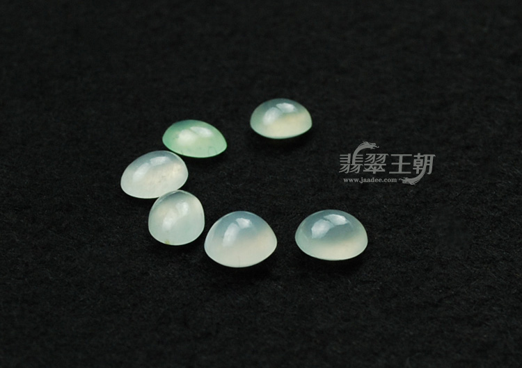 玻璃种晴水缅甸翡翠戒面(单价)