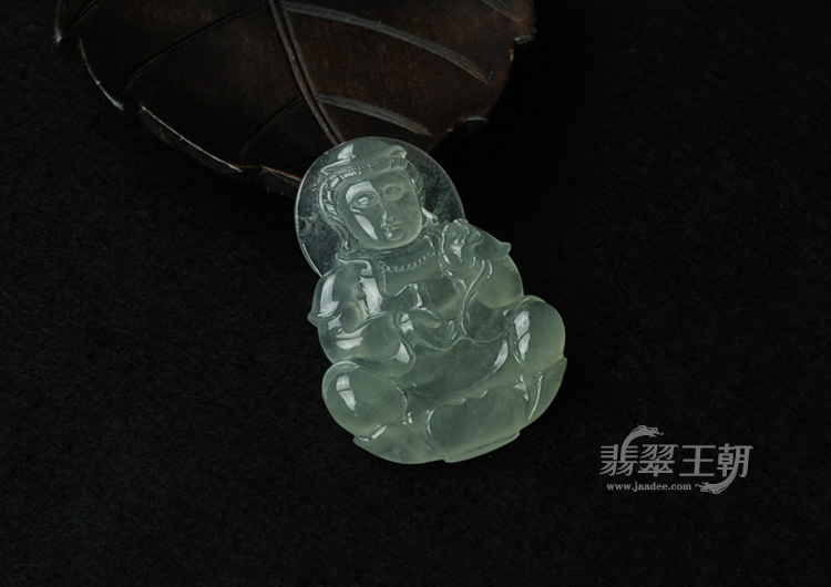 冰种缅甸翡翠观音挂件