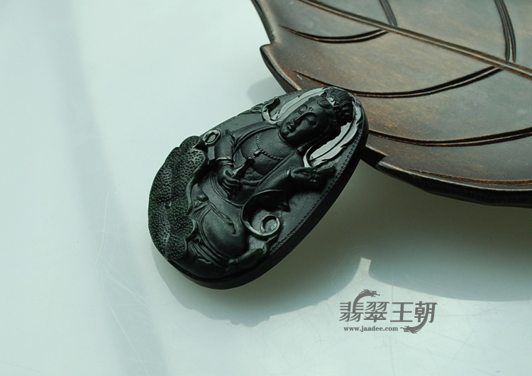 冰种墨翠缅甸翡翠荷叶观音挂件