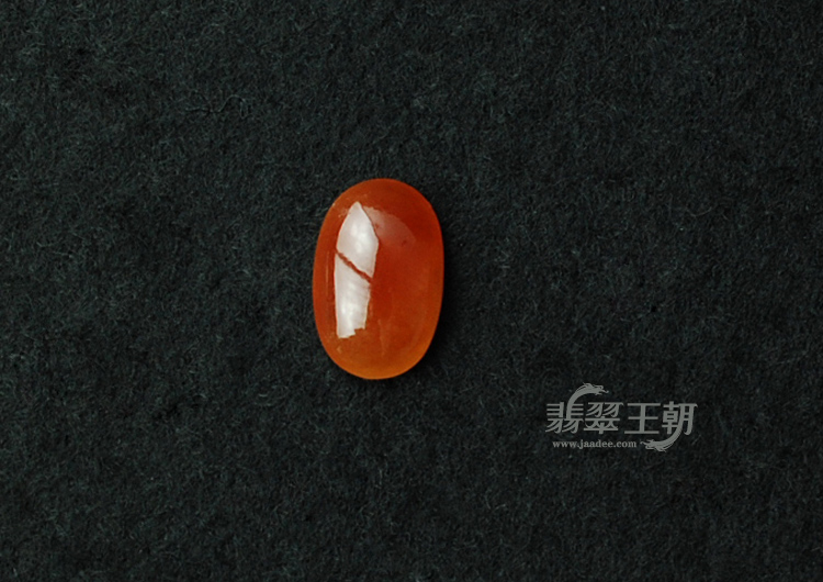 糯冰种红翡缅甸翡翠戒面