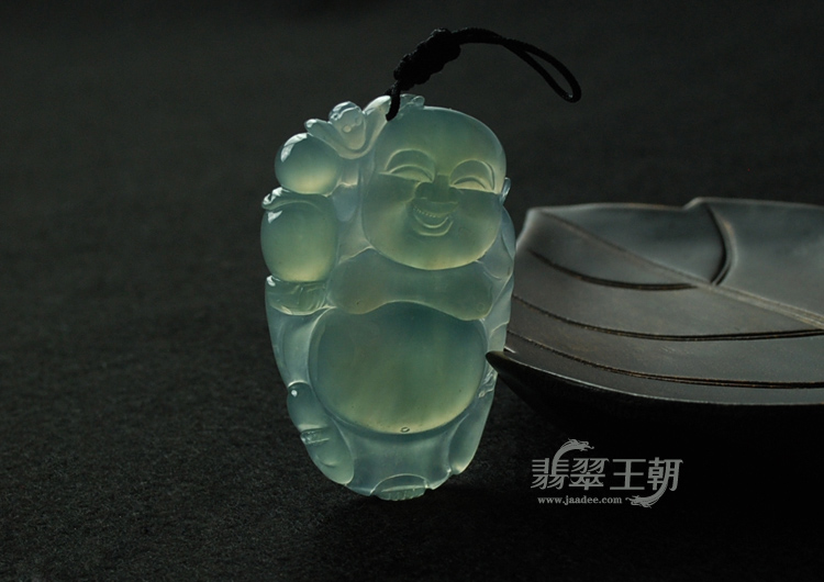 冰种晴水缅甸翡翠逍遥佛挂件