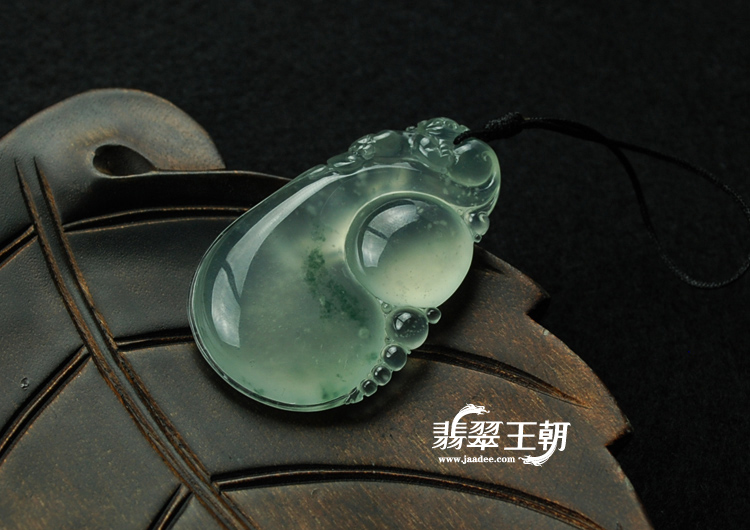 玻璃种飘花缅甸翡翠福禄寿挂件