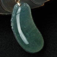 冰玻种飘花缅甸翡翠福瓜挂件