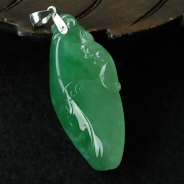 feicui糯冰种翠色缅甸翡翠福瓜挂件