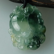 冰种飘花缅甸翡翠如意福瓜挂件