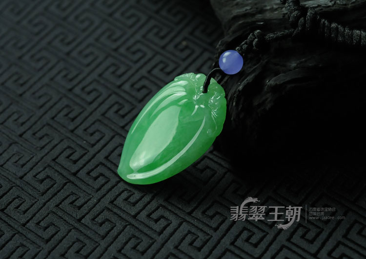 糯冰种阳绿满绿缅甸翡翠福寿桃挂件