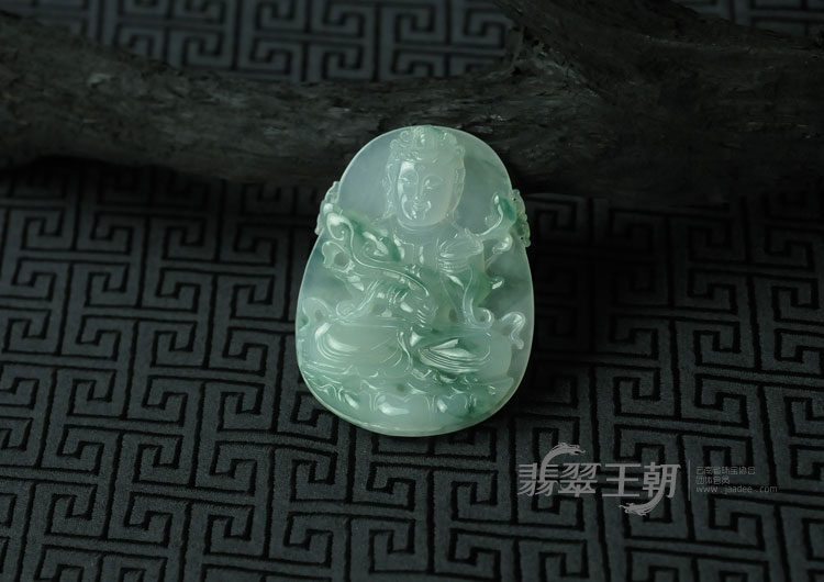 糯冰种飘花缅甸翡翠莲花观音挂件