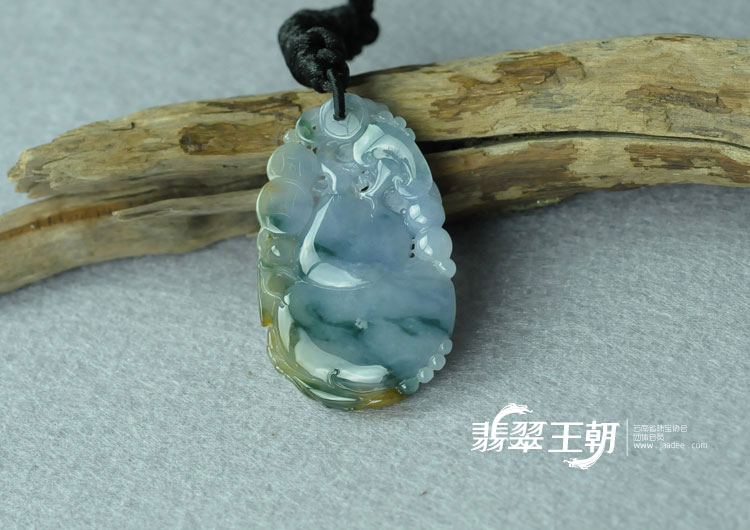 糯冰种紫罗兰飘花略带黄翡缅甸翡翠福禄寿挂件