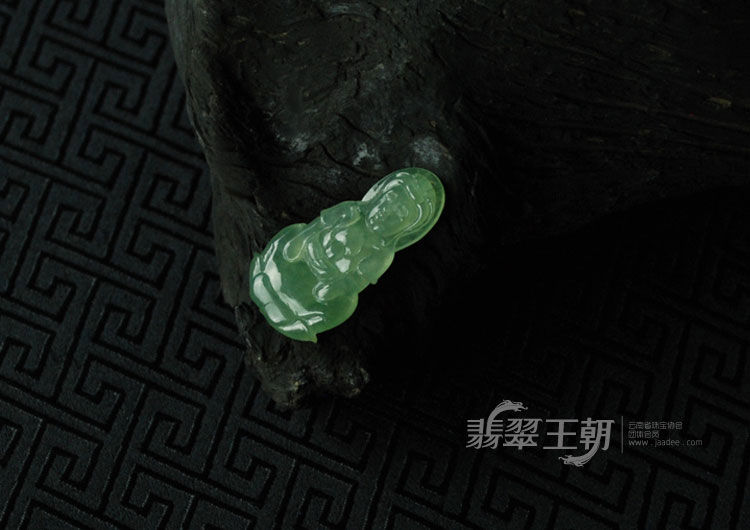 冰种晴水缅甸翡翠观音挂件