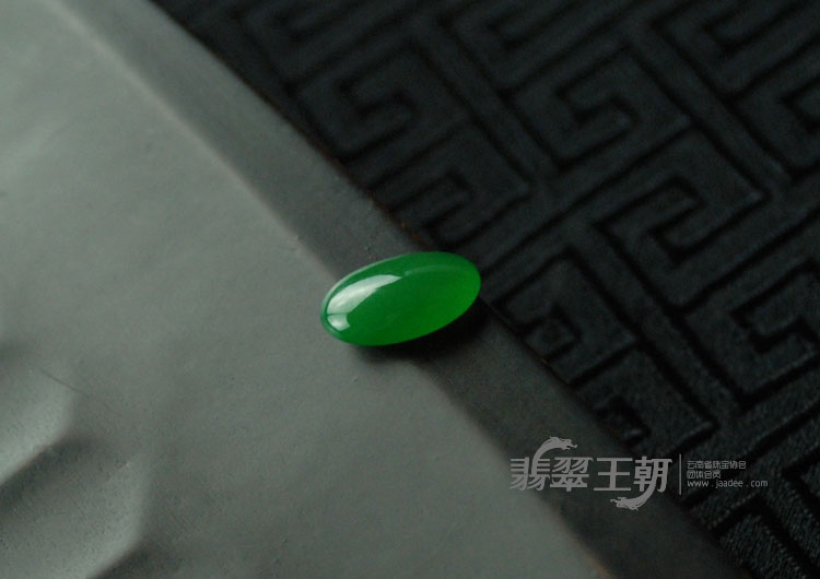 冰种正阳绿缅甸翡翠满绿戒面