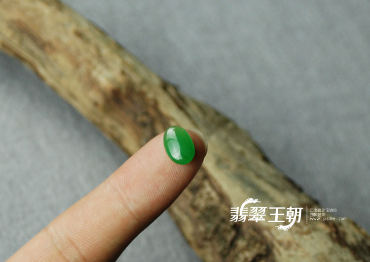 冰种正阳绿缅甸翡翠满绿戒面