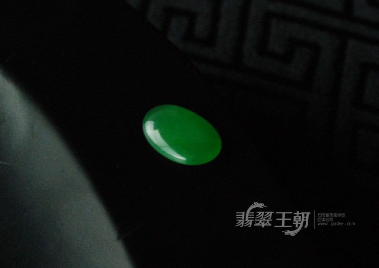 冰种正阳绿缅甸翡翠满绿戒面