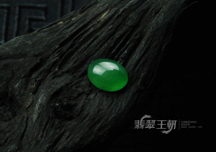 冰玻种缅甸翡翠满绿戒面