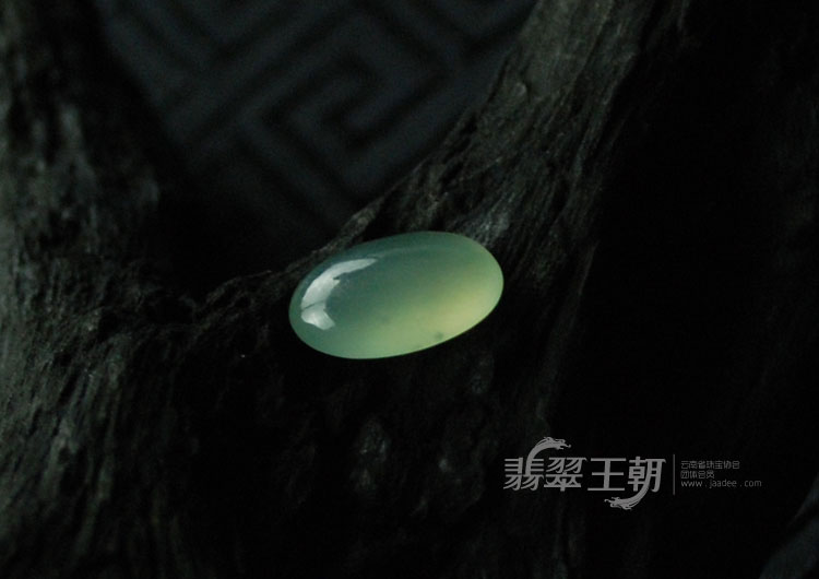 冰种晴水缅甸翡翠戒面