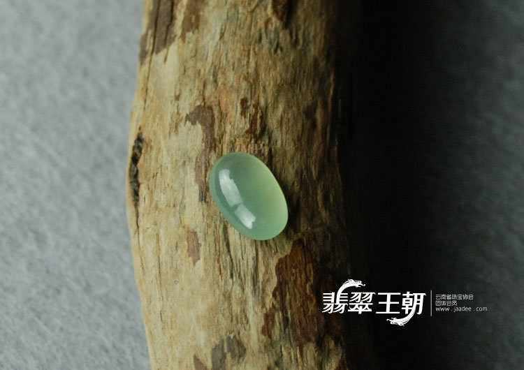 冰种晴水缅甸翡翠戒面