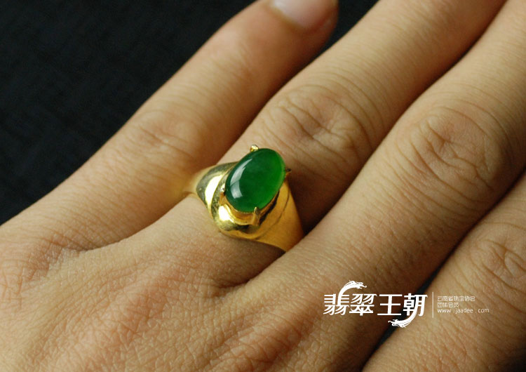 糯冰种阳绿缅甸翡翠满绿戒面