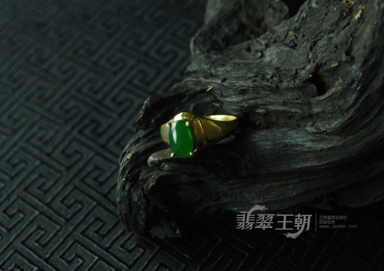 糯冰种阳绿缅甸翡翠满绿戒面