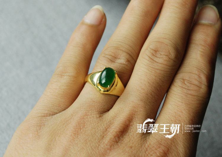 糯冰种阳绿缅甸翡翠满绿戒面