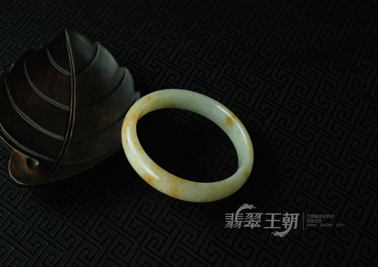 糯冰种飘红翡缅甸翡翠富贵花开手镯（60.6）