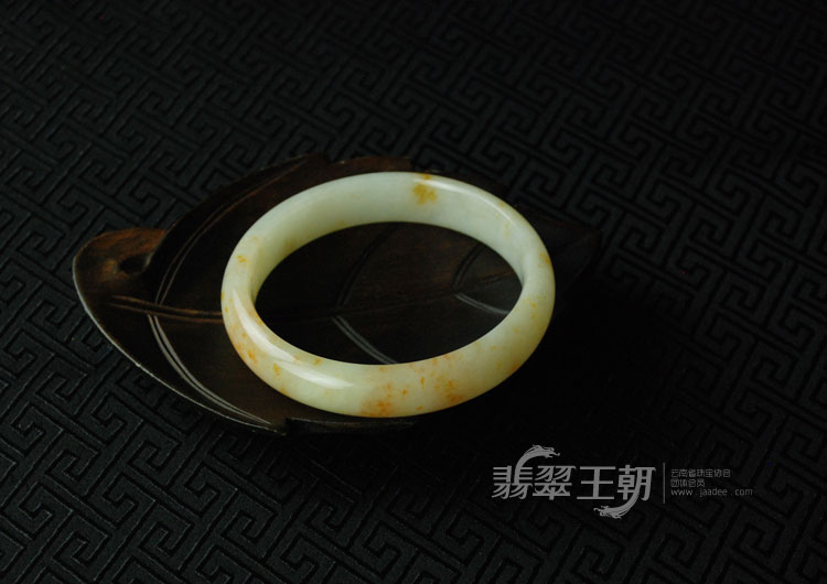 糯冰种飘红翡缅甸翡翠富贵花开手镯（60.6）