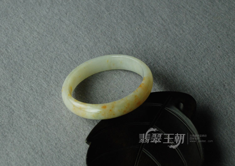 糯冰种飘红翡缅甸翡翠富贵花开手镯（60.7）