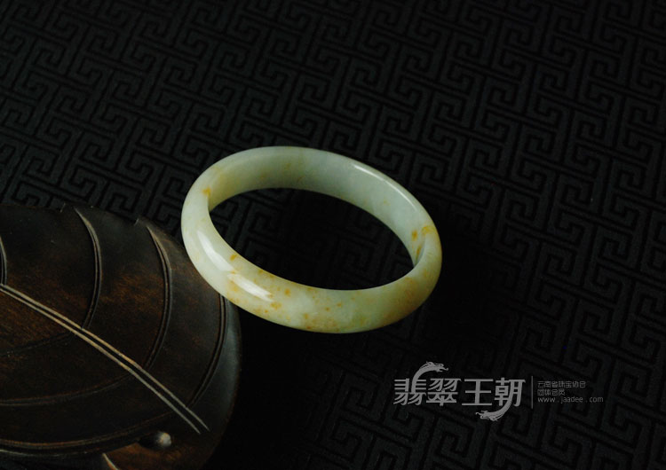 糯冰种飘红翡缅甸翡翠富贵花开手镯（60.7）