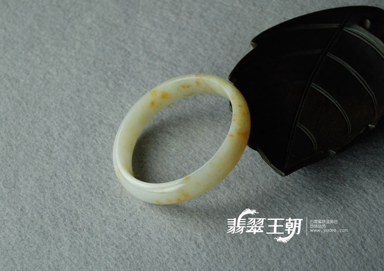 糯冰种飘红翡缅甸翡翠富贵花开手镯（60.7）