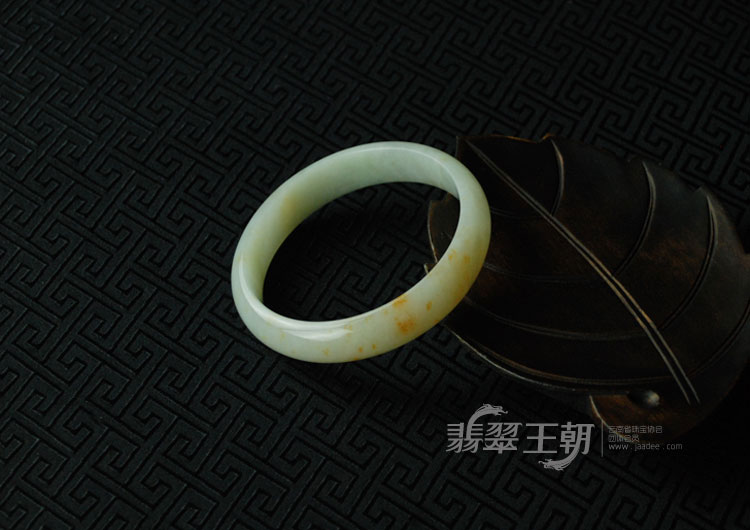 feicui细糯种飘红翡缅甸翡翠富贵花开手镯（60.7）