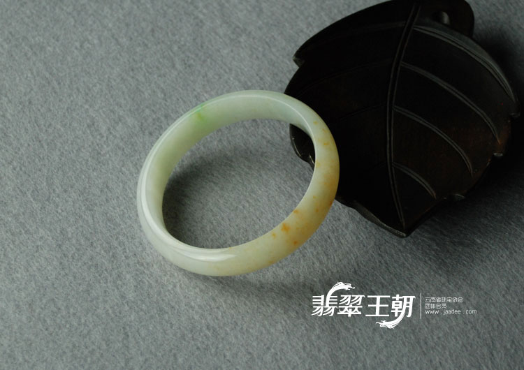 细糯种飘红翡缅甸翡翠富贵花开手镯（60.5）