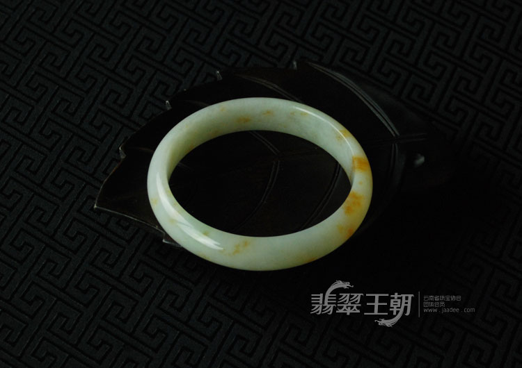 细糯种飘红翡缅甸翡翠富贵花开手镯（60.4）