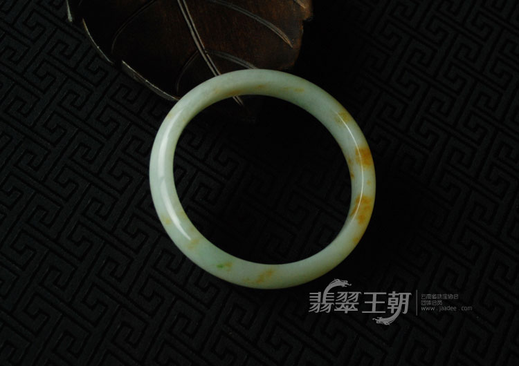 细糯种飘红翡缅甸翡翠富贵花开手镯（60.4）