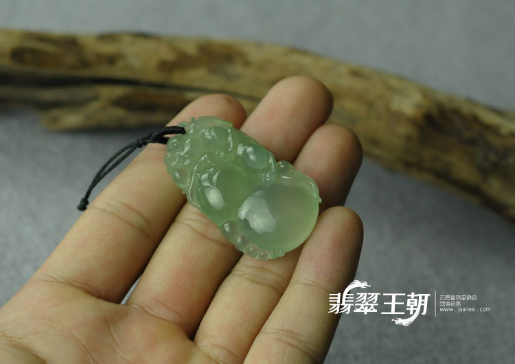 冰种晴水缅甸翡翠福禄寿挂件