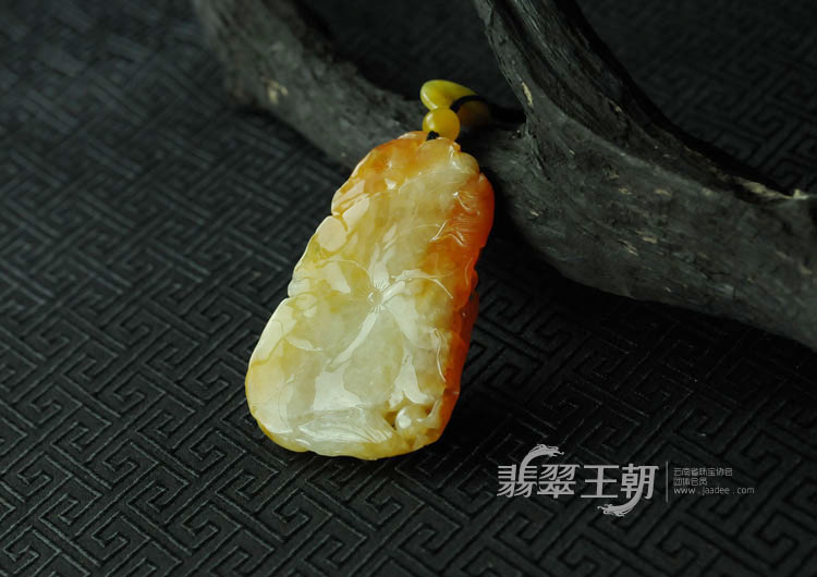 糯冰种红黄翡缅甸翡翠“金玉满堂”挂件