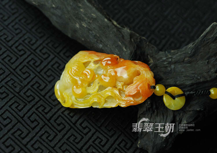 糯冰种红黄翡缅甸翡翠“金玉满堂”挂件
