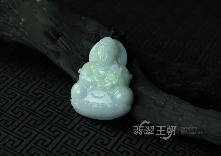 糯冰种紫罗兰飘翠缅甸翡翠观音挂件