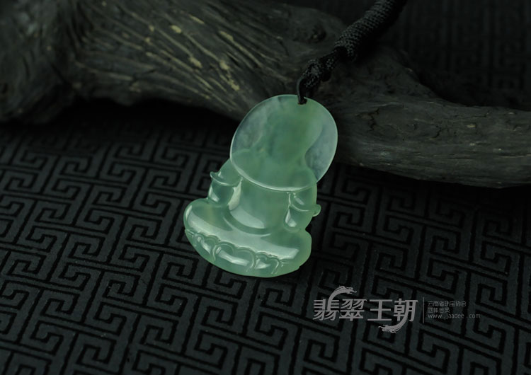 冰玻种晴水缅甸翡翠观音挂件