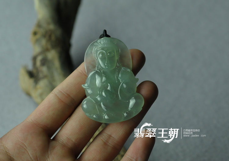 冰玻种晴水缅甸翡翠观音挂件