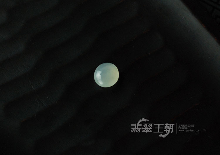 冰种缅甸翡翠戒面