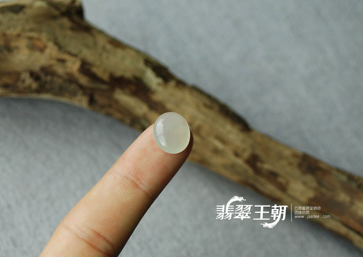 冰种缅甸翡翠戒面