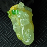 冰种黄加绿缅甸翡翠金猴拜寿挂件