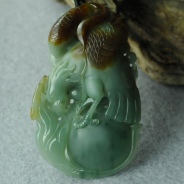 糯冰种蓝水红翡略带飘花缅甸翡翠老鹰挂件