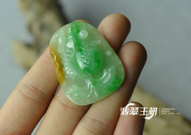 糯冰种黄加绿缅甸翡翠“金玉满堂”挂件