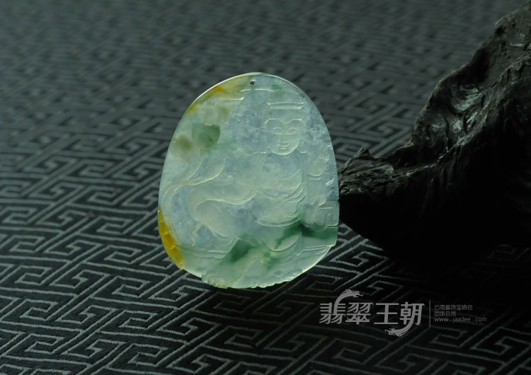 冰种飘花带黄翡缅甸翡翠“莲花观音”挂件