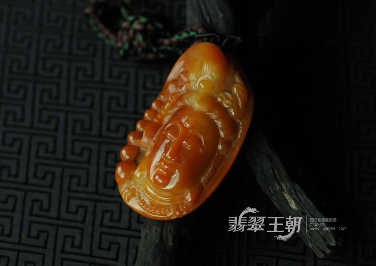 细糯种红翡缅甸翡翠观音头挂件