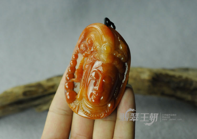 细糯种红翡缅甸翡翠观音头挂件