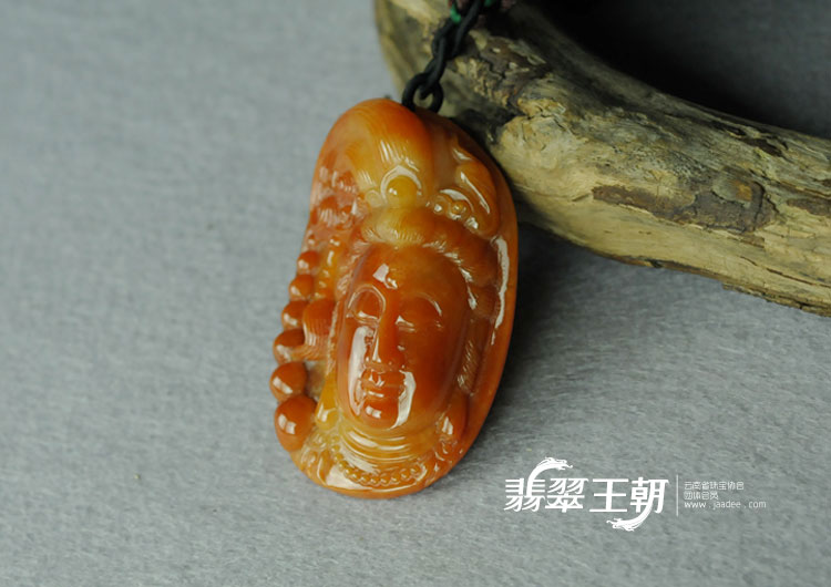 细糯种红翡缅甸翡翠观音头挂件