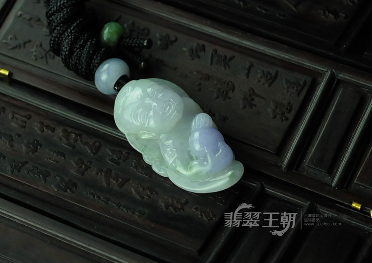 糯冰种紫罗兰缅甸翡翠“送福童子”挂件