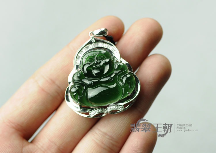 玻璃种黛绿包白金缅甸翡翠玉佛挂件