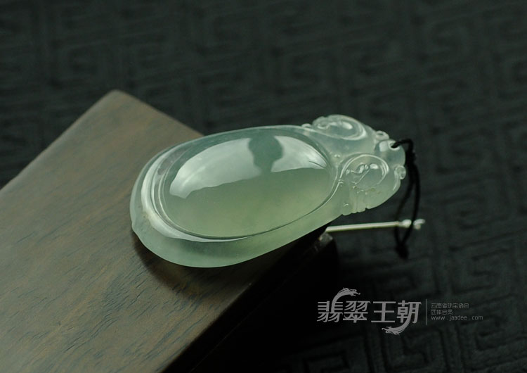 冰玻种晴水缅甸翡翠福禄寿挂件