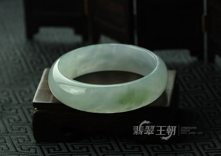 冰种晴水缅甸翡翠手镯（54.1）